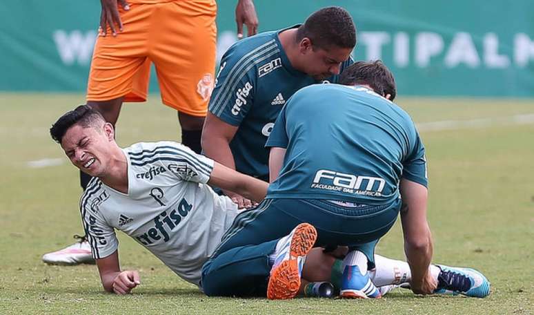 Diogo Barbosa se machucou no jogo-treino de sexta - FOTO: Cesar Greco/Palmeiras