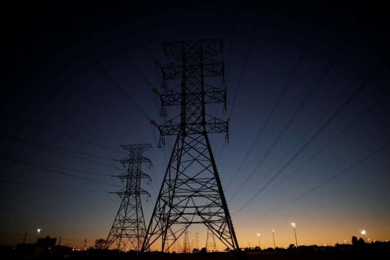 Linhas de transmissão de energia elétrica em Brasília, Distrito Federal
31/08/2017 REUTERS/Ueslei Marcelino