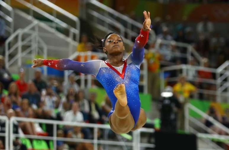 Simone Biles durante prova na Olimp&iacute;ada do Rio
16/08/2016
REUTERS/Mike Blake