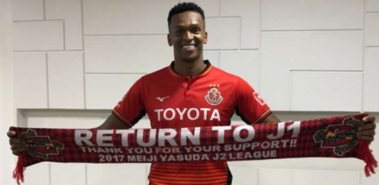 Jô pelo Nagoya Grampus