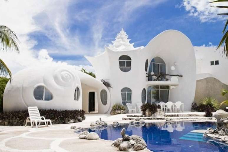 A construção de luxo, Casa Caracol, fica no Caribe de Isla Mujeres, no México.
