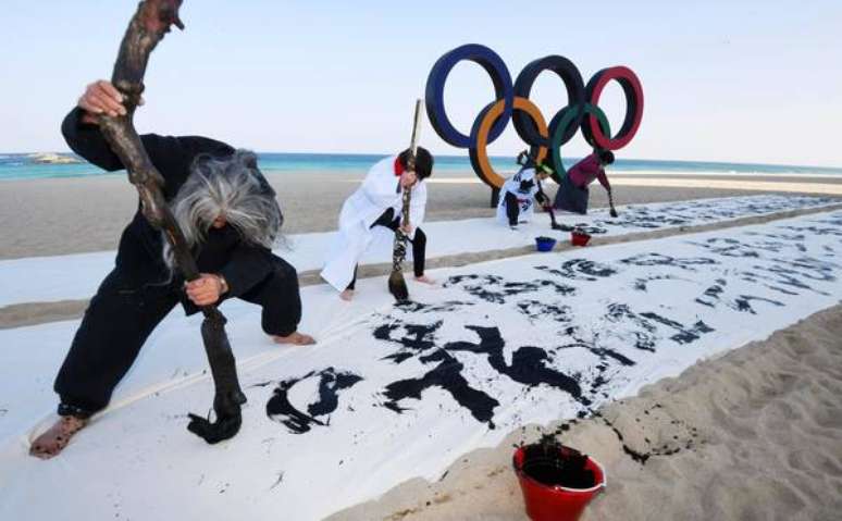 A Coreia do Norte levará uma equipe de 15 mulheres e sete homens a PyeongChang