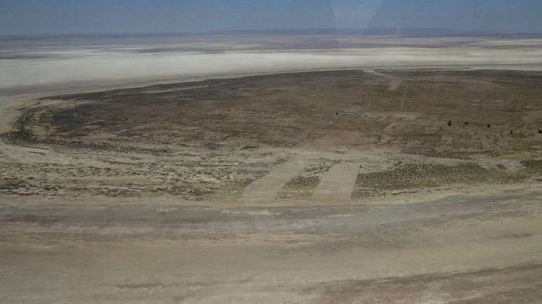 A ilha de Panza j&aacute; n&atilde;o est&aacute; mais cercada de &aacute;gua - ela &eacute; apenas um amontoado de terra