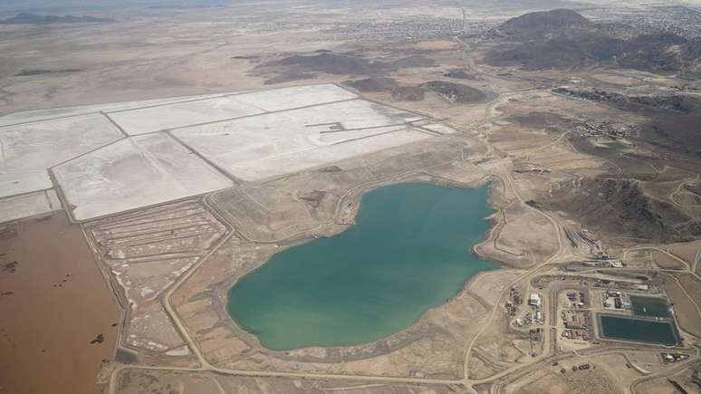 Mina localizada a menos de 5km do centro de Oruro continua a poluir, embora n&atilde;o esteja mais ativa