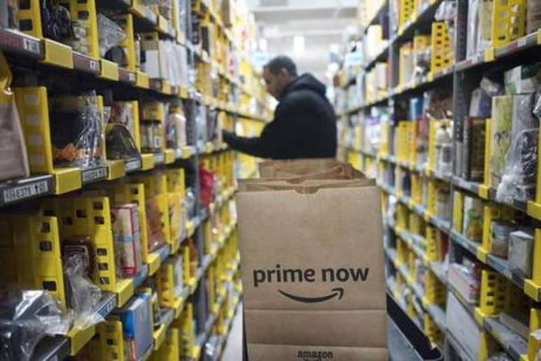 Amazon inaugura hoje 1º supermercado sem caixas e filas