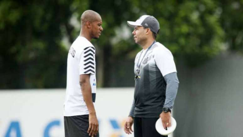 Copete agradou o técnico Jair Ventura em sua estreia