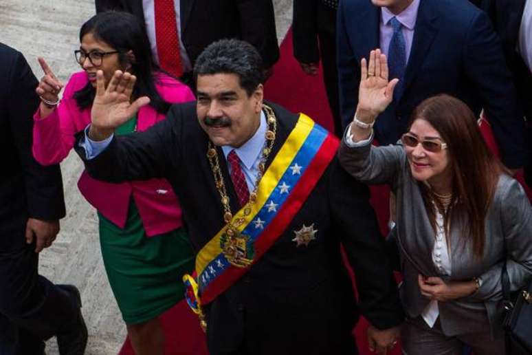 Nicolás Maduro será o candidato do Psuv nas eleições