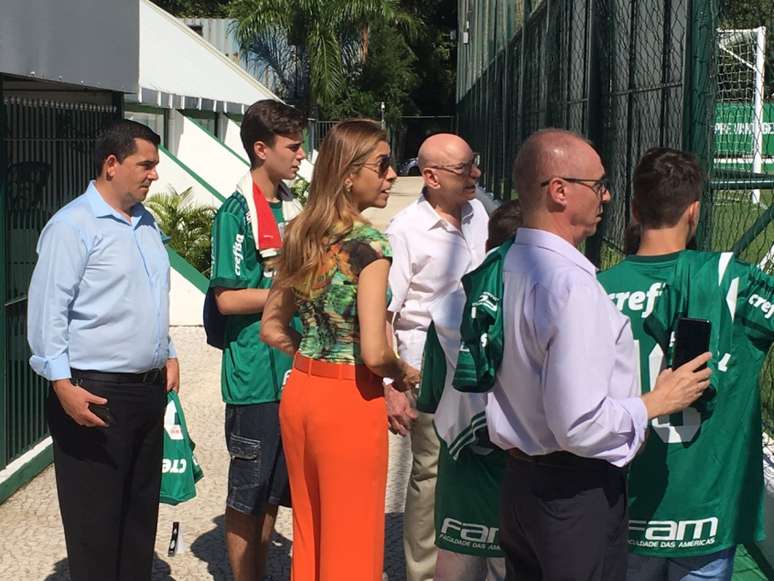 Leila Pereira e José Roberto Lamacchia visitaram a Academia com amigos nesta terça - FOTO: Fellipe Lucena