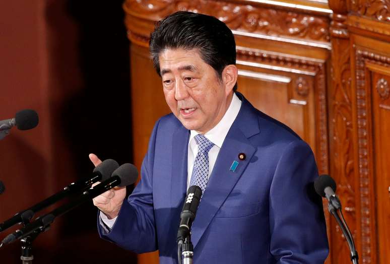 Primeiro-ministro do Japão, Shinzo Abe, durante discurso no Parlamento, em Tóquio 22/01/2018 REUTERS/Kim Kyung-Hoon
