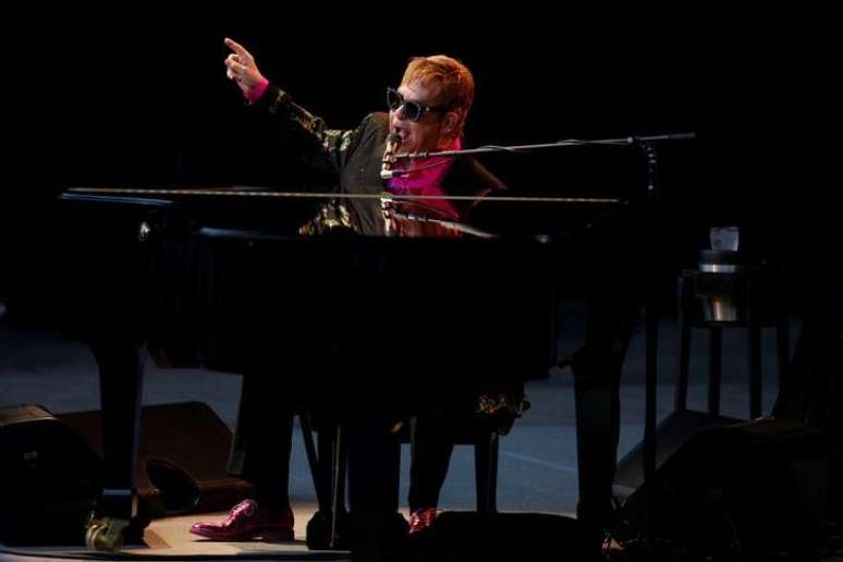 M&uacute;sico brit&acirc;nico Elton John se apresenta durante festival em Marbella, na Espanha 20/07/2017 REUTERS/Jon Nazca