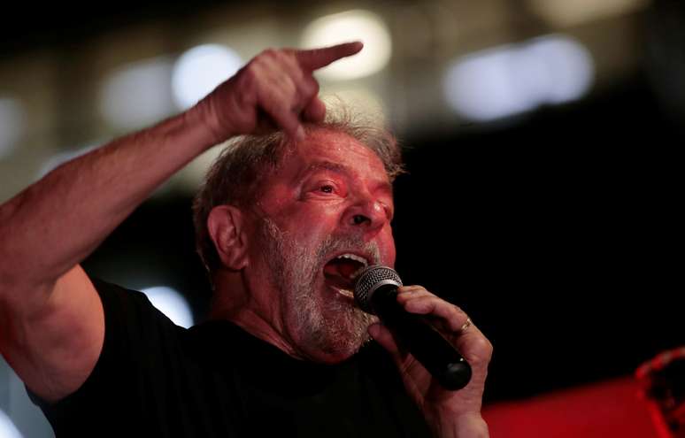 Ex-presidente Lula fala em São Paulo após condenação em segunda instância
 24/1/2018    REUTERS/Leonardo Benassatto