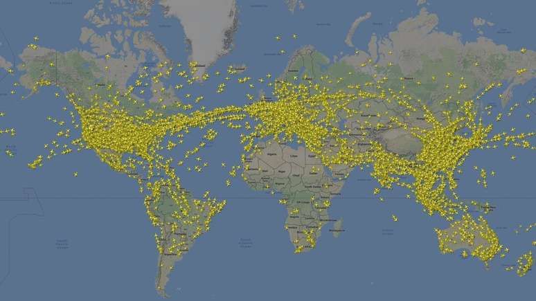 Mais de 4 milhões de passageiros viajaram com aviões no ano passado. | Foto: cortesia de Flightradar24)