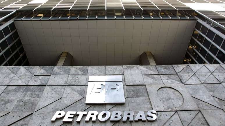 As ações da Petrobras em Nova York tiveram maior alta (8,63%) desde 2014 durante o julgamento de Lula nesta quarta (24)