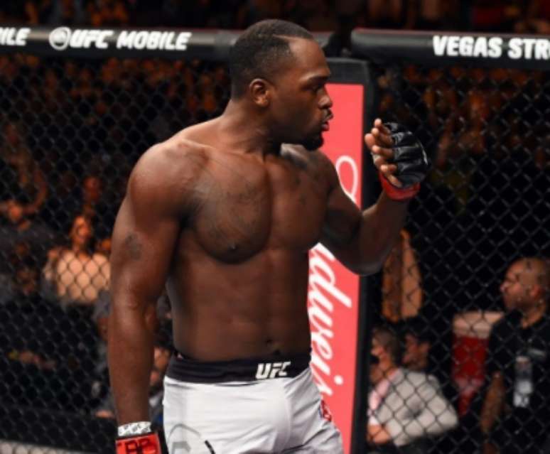 Derek Brunson nocauteou Lyoto Machida em sua última luta