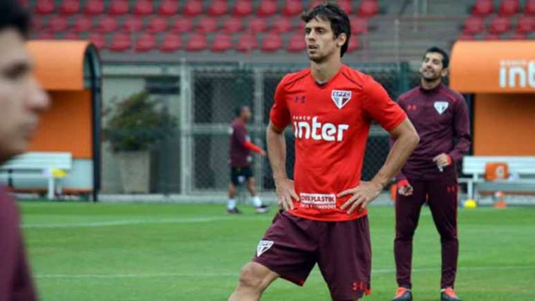 Zagueiro será titular no clássico, disputado no Pacaembu (Érico Leonan/saopaulofc.net)