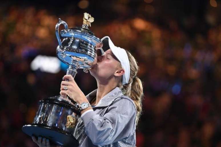 Wozniacki vence na Austrália e volta a ser nº 1 do mundo