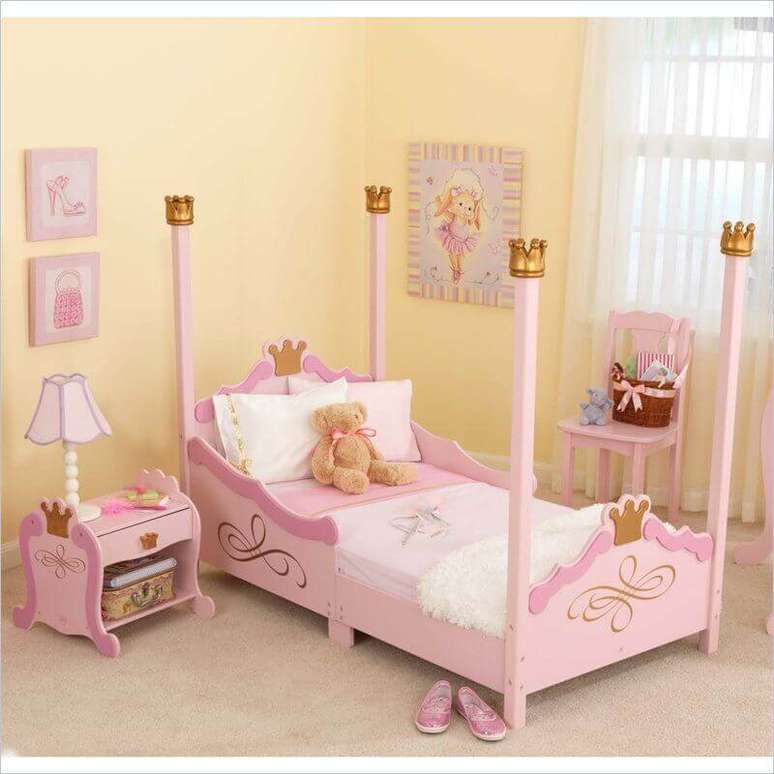 4. O quarto de princesa geralmente são decorados em tons de cor de rosa.