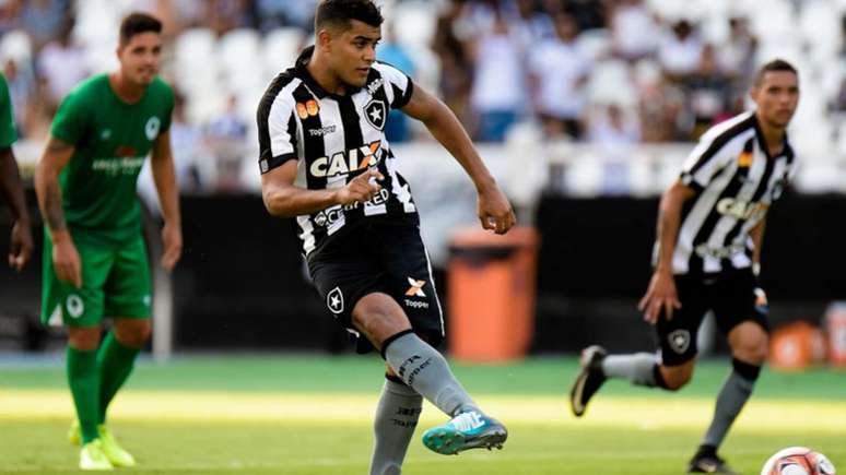Brenner fez três dos cinco gols do Botafogo em 2018 (Foto: Thiago Ribeiro/AGIF)
