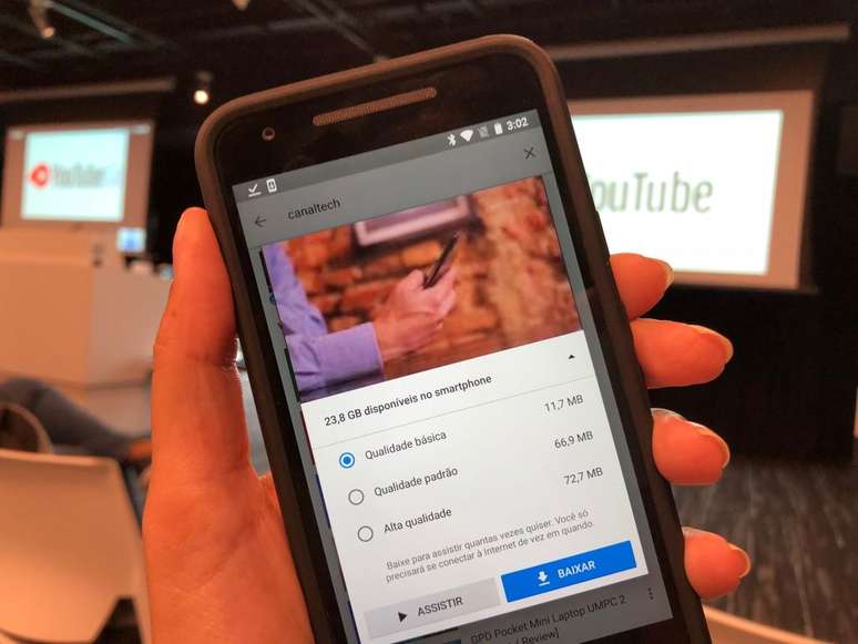 YouTube Go permite escolher qualidade do vídeo antes do download (Foto: Canaltech)