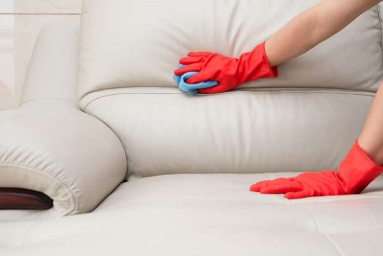 4. Com estas dicas de como limpar sofá, seu cotidiano vai ficar muito mais fácil