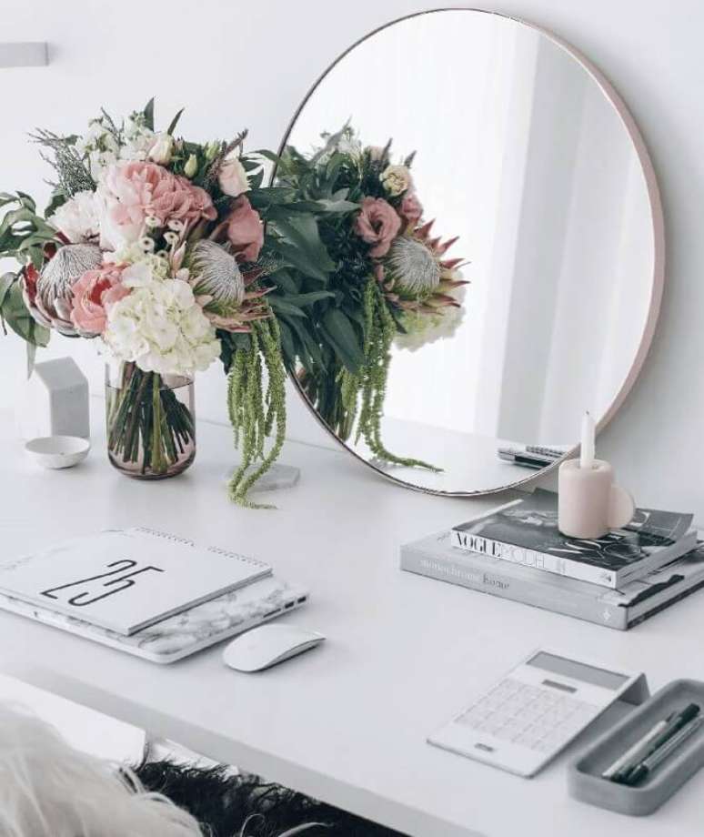 Poucos acess&oacute;rios e enfeites &eacute; comum nesse tipo de decora&ccedil;&atilde;o