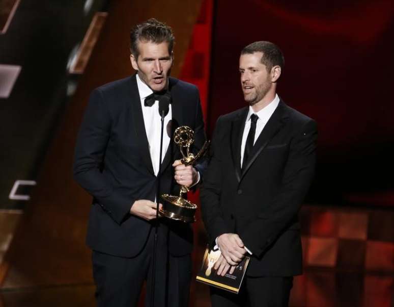 Benioff e Weiss recebem prêmio Emmy por "Game of Thrones"
 20/9/2015     REUTERS/Lucy Nicholson