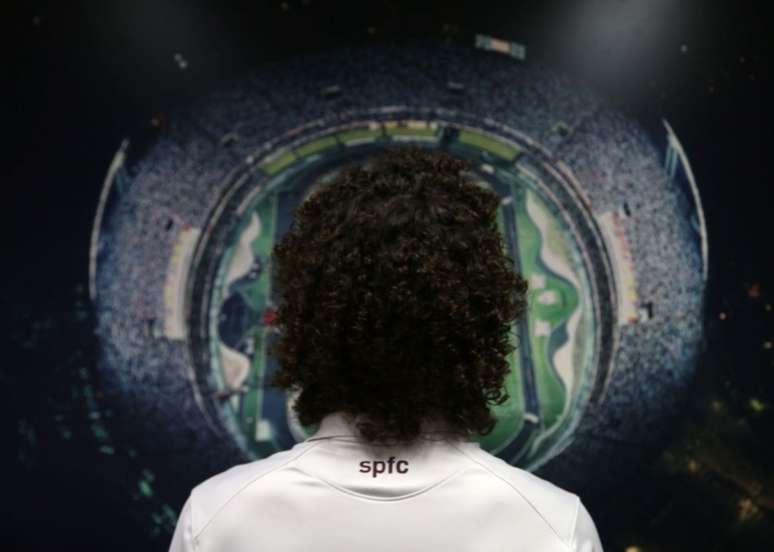 São Paulo usou foto com a cabeleira do reforço para fazer o anúncio (Reprodução/Twitter)