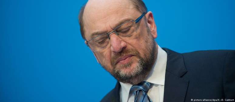 Base partidária estava insatisfeita com a entrada de Schulz no governo, o que ele inicialmente havia descartado