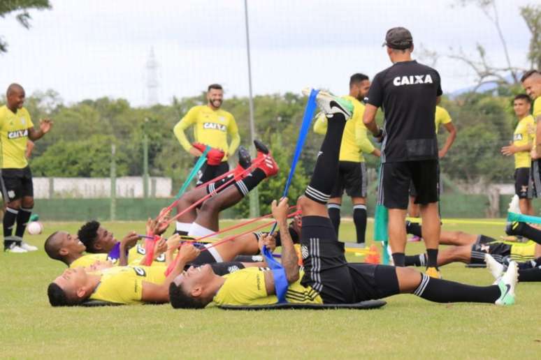 Figueirense em seu último treinamento. (Foto: Divulgação)