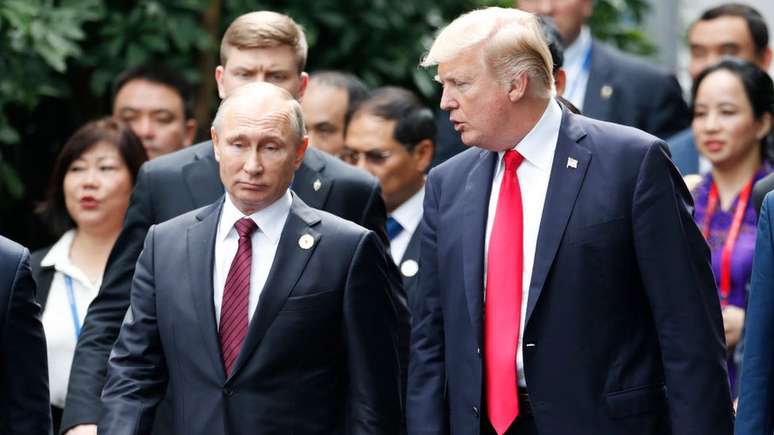 Vladimir Putin e Donald Trump: Para o presidente dos EUA, o país vem perdendo a vantagem que tinha sobre a Rússia e a China