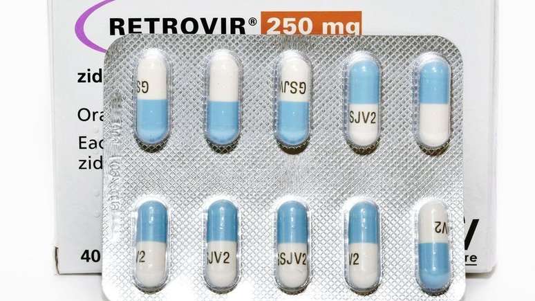 A terapia antirretroviral é uma combinação de três remédios ou mais para impedir a multiplicação do vírus HIV no corpo humano (Foto: SCIENCE PHOTO LIBRARY)