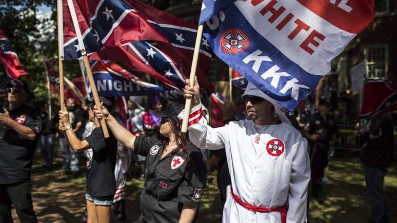 Os EUA tem dezenas de grupos de supremacistas brancos