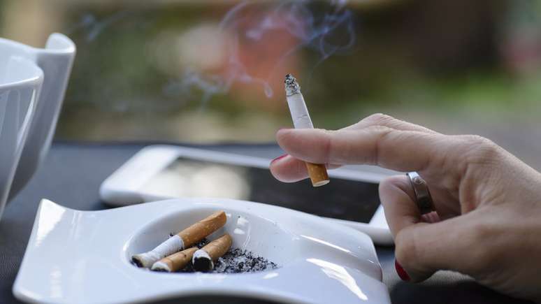 O custo das mortes por tabagismo no Brasil foi estimado em US$ 402 milhões por ano