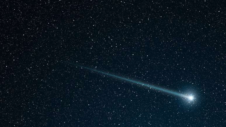 Cometas são compostos principalmente de gelo