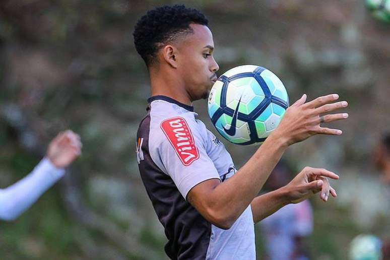 Sem espaço no Galo, Pablo vai reforçar o Coritiba (Foto: Bruno Cantini / Atlético-MG)