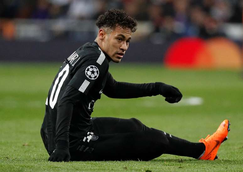 Neymar teve atuação apagada na derrota, de virada, do PSG para o Real Madrid pela Liga dos Campeões.