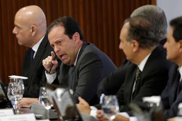 André Moura (C) durante reunião de comissão na Câmara dos Deputados
21/02/2017 REUTERS/Ueslei Marcelino