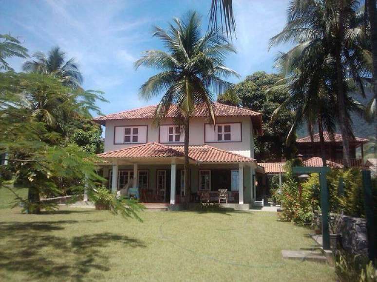 19. As casas de fazenda antigas costumam ser bem espaçosas