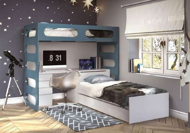24. O quarto ficou lindo decorado com os adesivos de estrelas e a cadeira met&aacute;lica