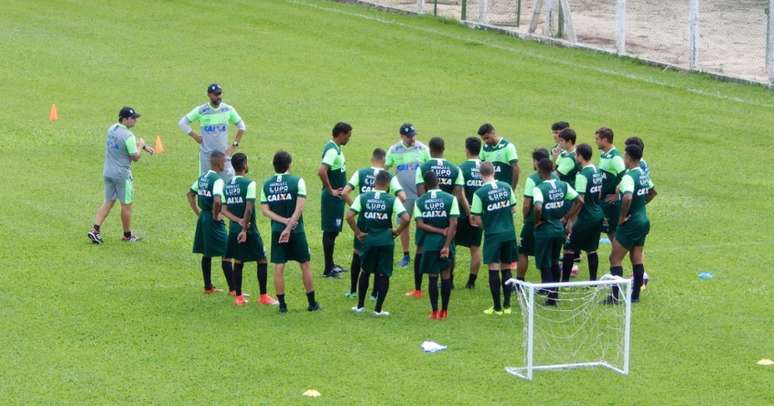 Coelho faz último treino, antes do clássico com o Galo (Foto: Divulgação América-MG)