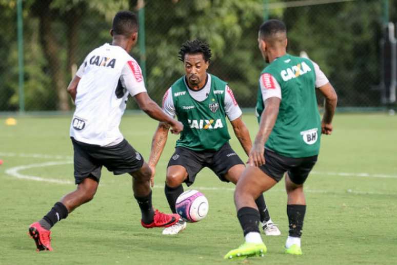 Jogadores do Galo treinam antes de enfrentar o América-MG (Foto: Bruno Cantini / Atlético-MG)