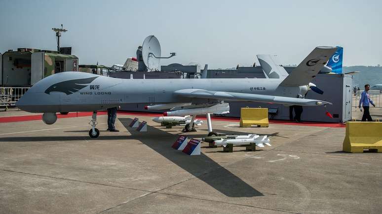 Um exemplar do drone de combate chinês vendido para outros países. Este modelo chama-se "Yi Long"