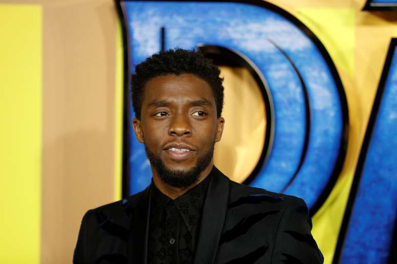 O ator Chadwick Boseman, que interpreta o Pantera Negra e o rei T'Challa, na premiere do filme em Londres. 8/02/2018. REUTERS/Peter Nicholls