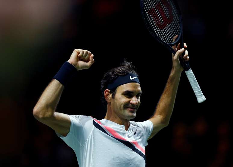 O favoritismo de Roger Federer foi confirmado, neste domingo, na final do ATP de Roterdã. 