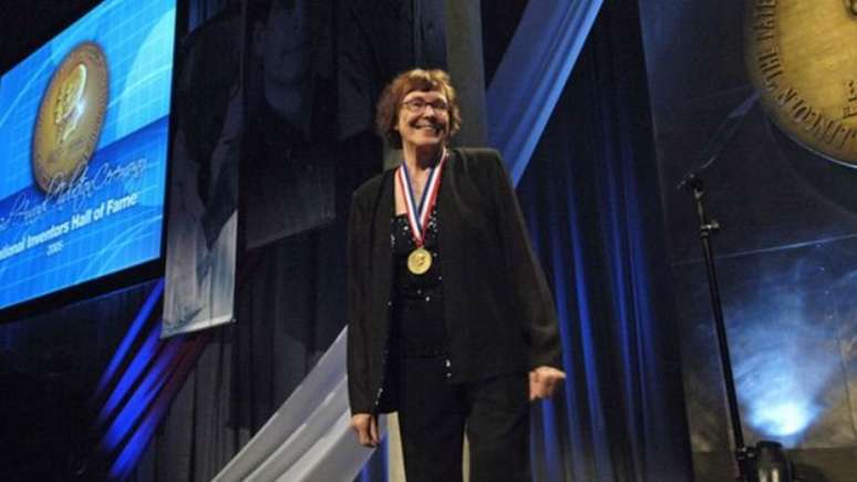 Helen e Alfred Free foram inclu&iacute;das no Sal&atilde;o da Fama dos Inventores dos Estados Unidos em 2000. | Foto: cortesia Sal&atilde;o da Fama dos Inventores dos Estados Unidos