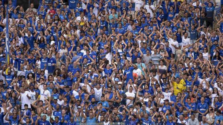 De olho na Libertadores, 11 mil torcedores da Raposa se associam ao programa sócio-torcedor (Washington Alves/Light Press/Cruzeiro)