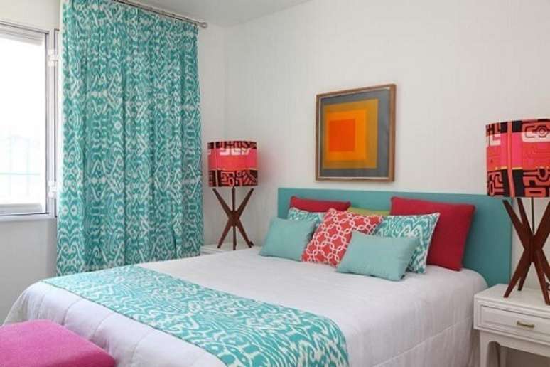 58. Almofadas decorativas combinando com os demais itens de decora&ccedil;&atilde;o. Projeto de Gabriel Valdivieso