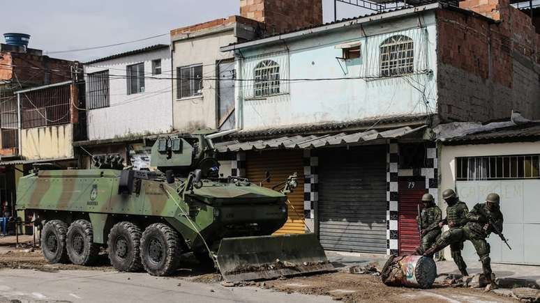 Com intervenção federal na segurança do Rio, Comando Militar do Leste passa a ter responsabilidade sobre as forças de polícia estaduais
