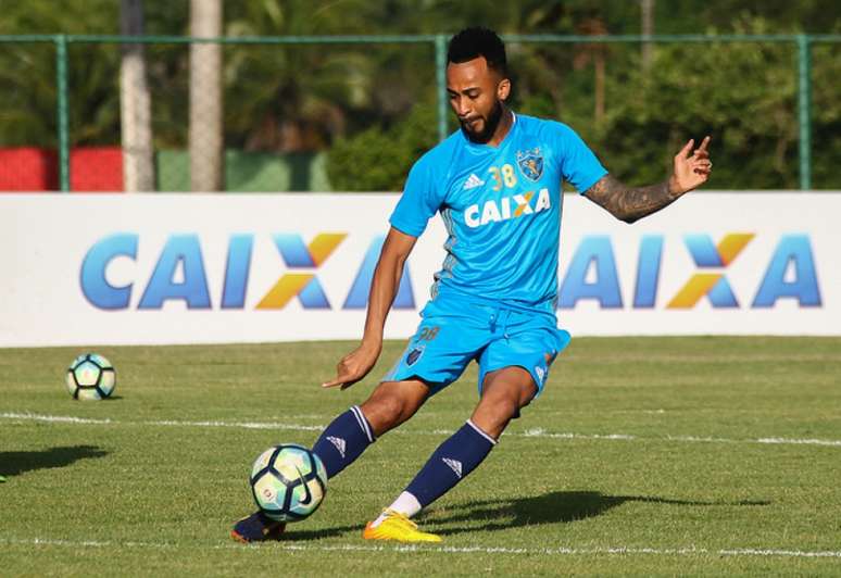 Atacante Wesley deve reforçar o Atlético Paranaense nesta quarta-feira