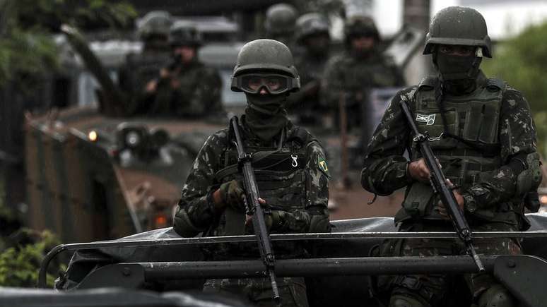 Intervenção federal na segurança do Rio está programada para durar até o fim do ano